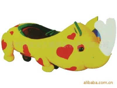 北京廣場新寵 充氣電瓶氣模玩具車，開啟游樂新體驗