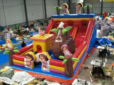 心動圣誕季，悅享歡樂時 商場超市必備的圣誕老人氣模充氣玩具